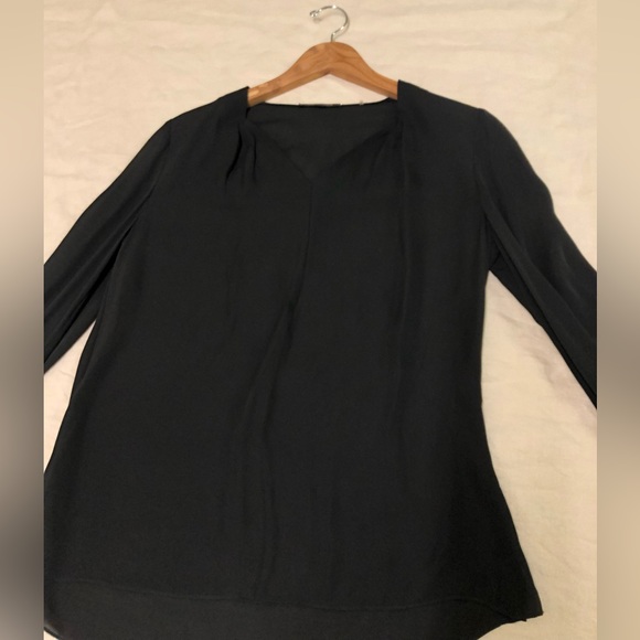 Kobi Halperin Women’s Long Sleeve V-Neck Blouse Bell Sleeves Size Small Black - Picture 7 of 9